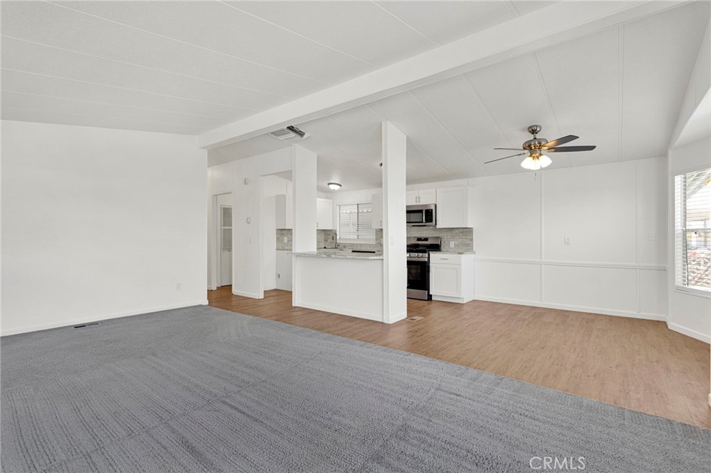 15252 Seneca Road 257