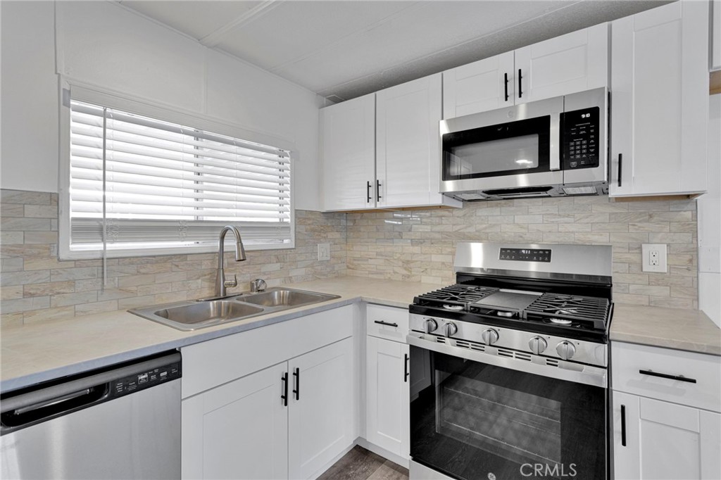 15252 Seneca Road 29