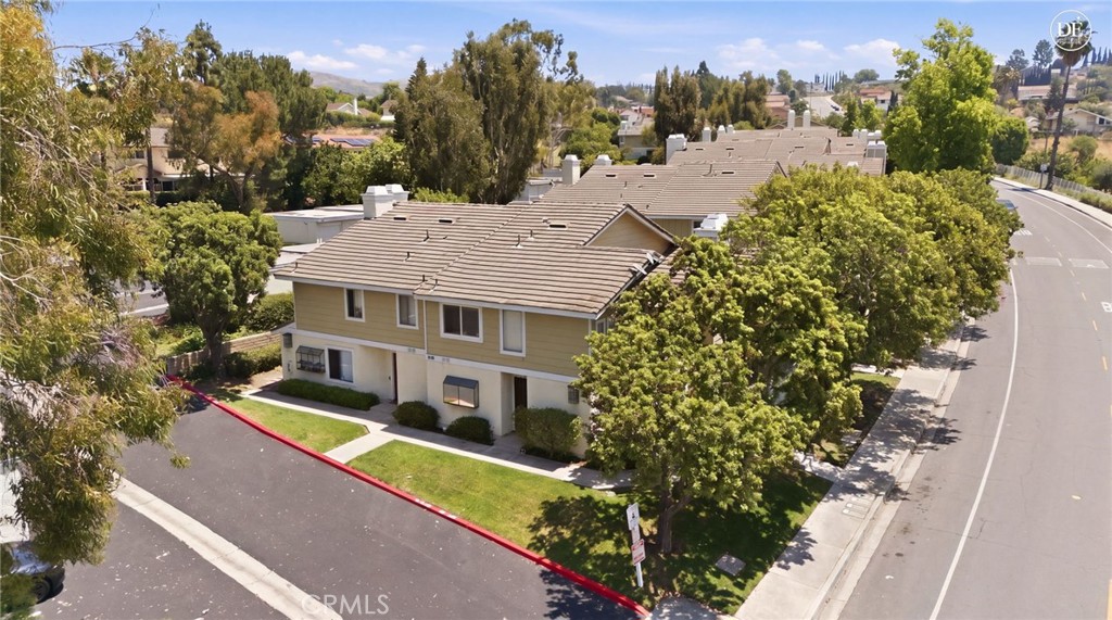 23721 Highland Valley Road