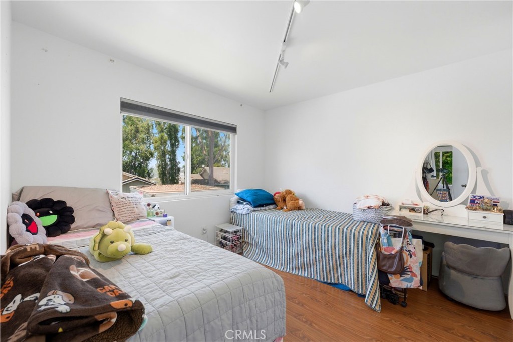 23721 Highland Valley Road