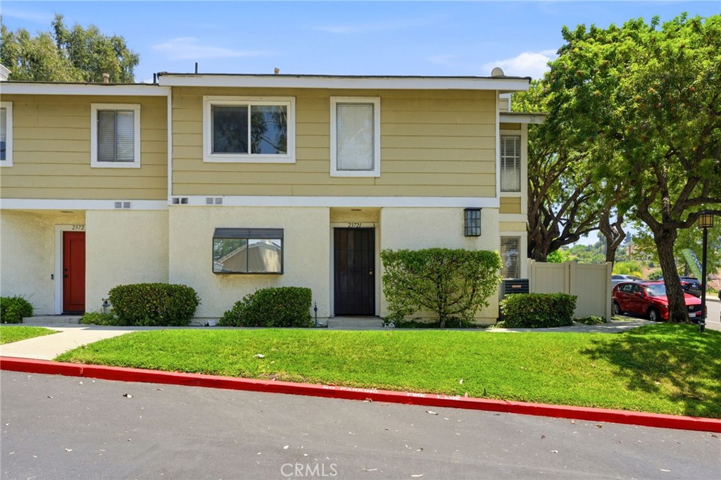 23721 Highland Valley Road