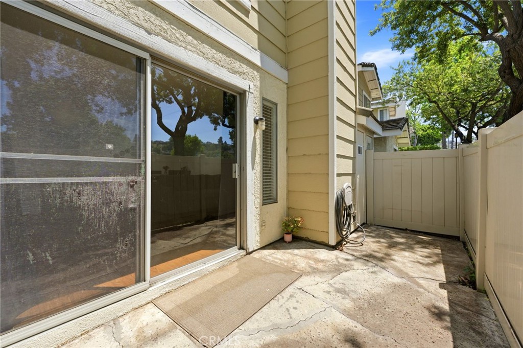 23721 Highland Valley Road