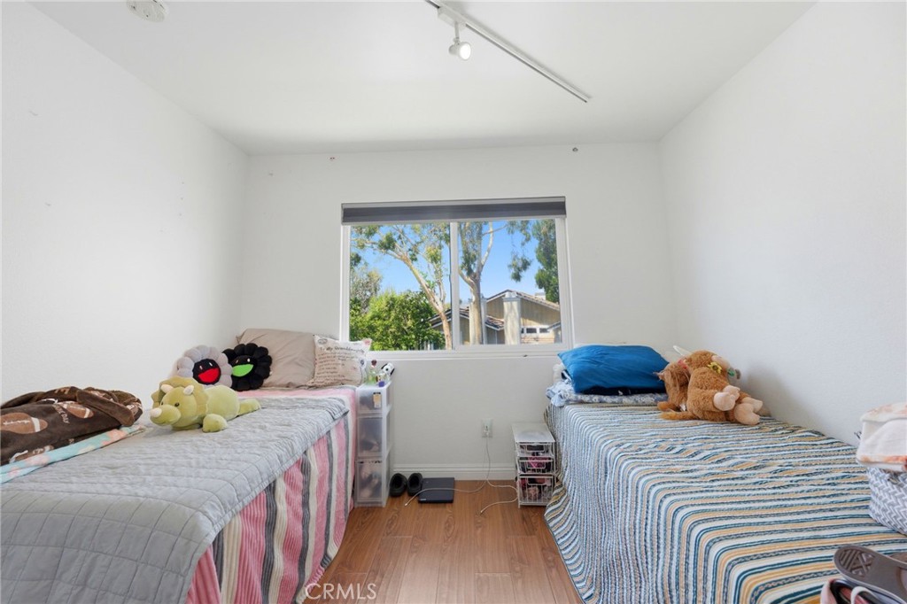 23721 Highland Valley Road