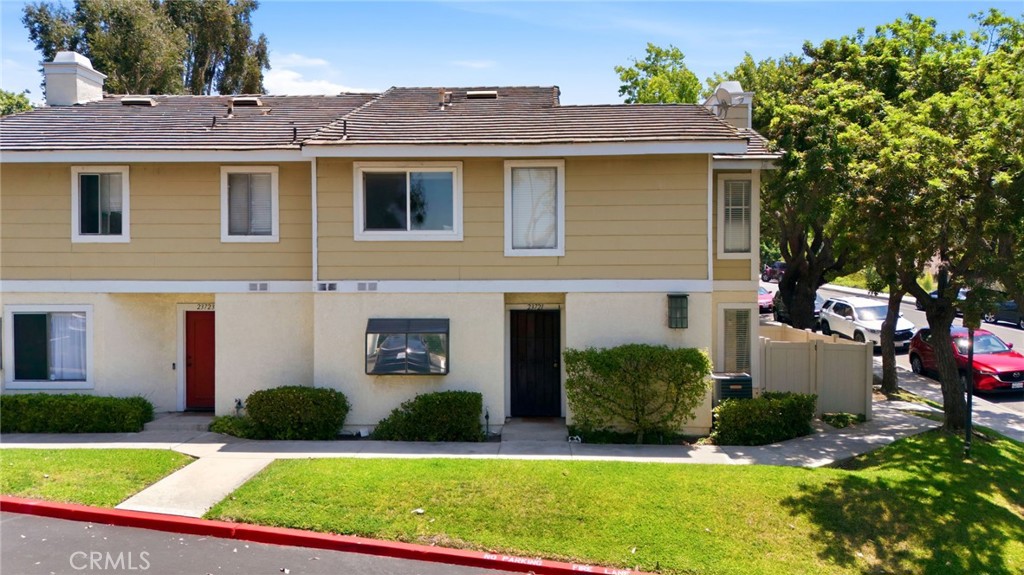 23721 Highland Valley Road