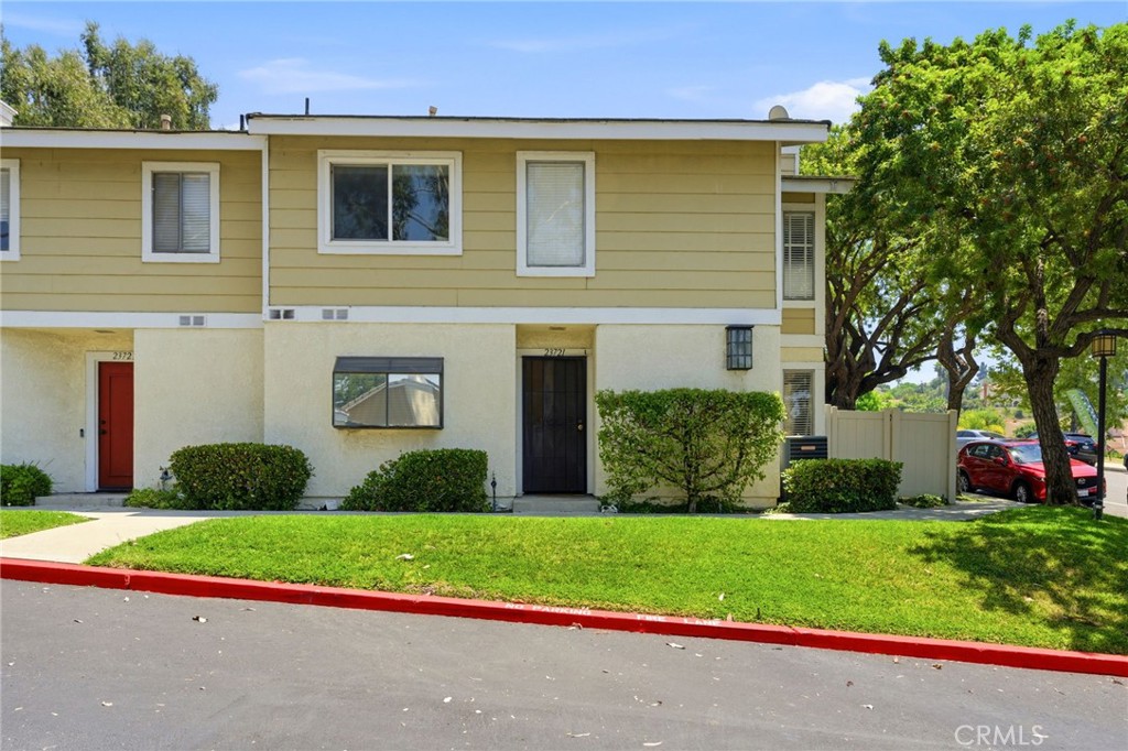 23721 Highland Valley Road