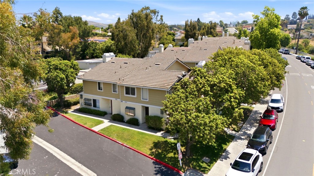 23721 Highland Valley Road