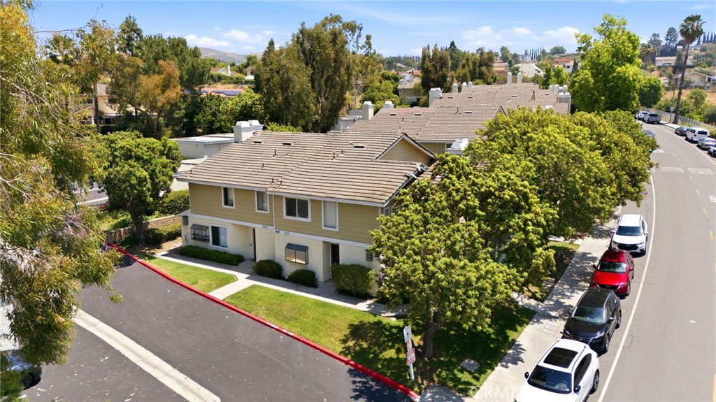 23721 Highland Valley Road