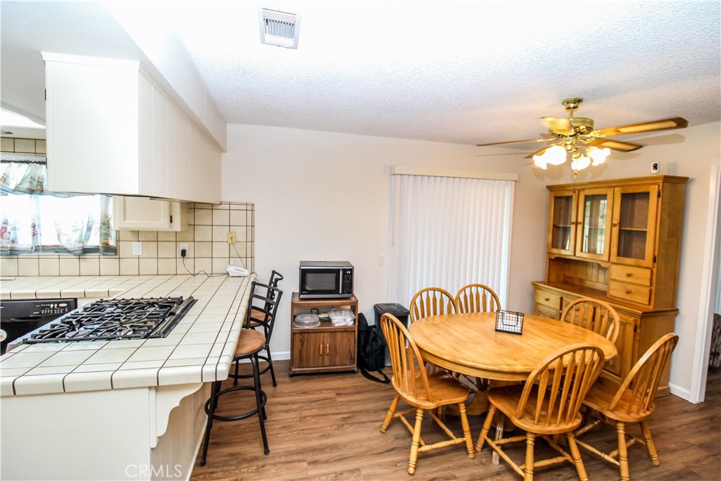 12787 Cypress