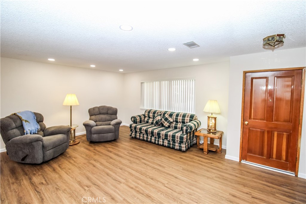 12787 Cypress