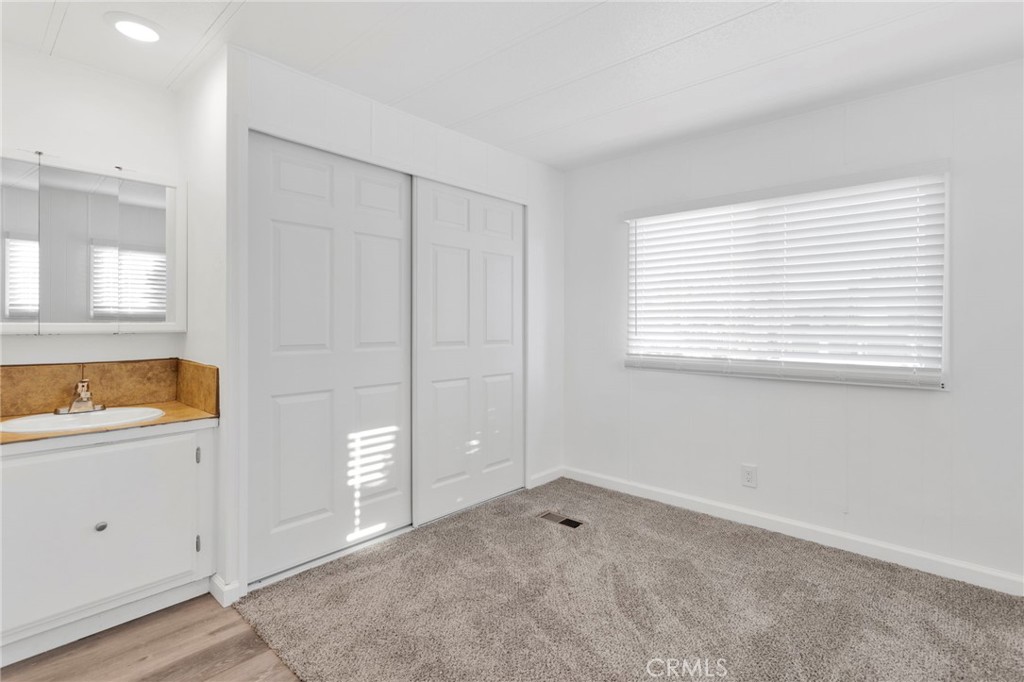 15252 Seneca Road 47