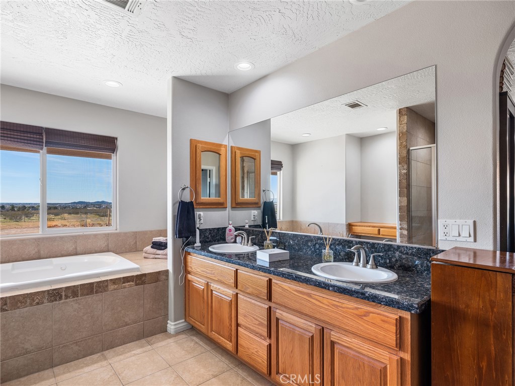 13850 Nightshade Road