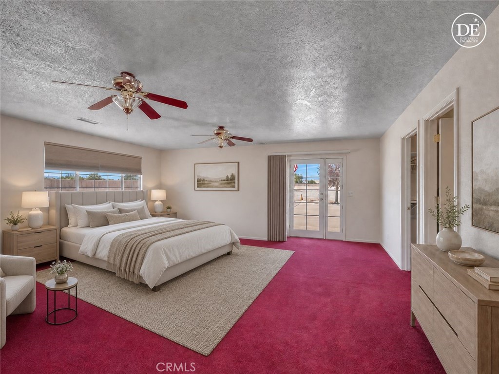 8756 Oakwood