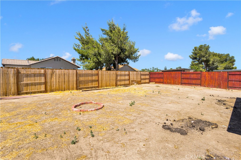 13776 Foxfire Road