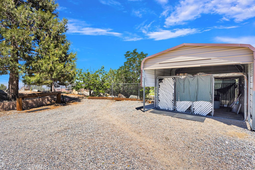 9072 Green Road