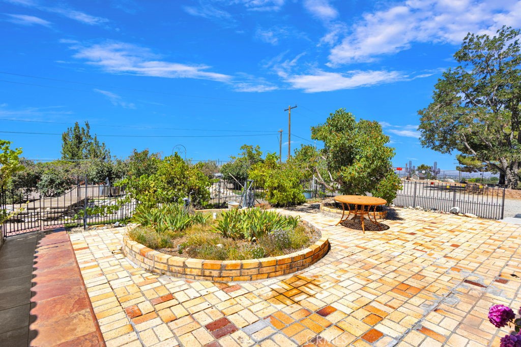 9072 Green Road