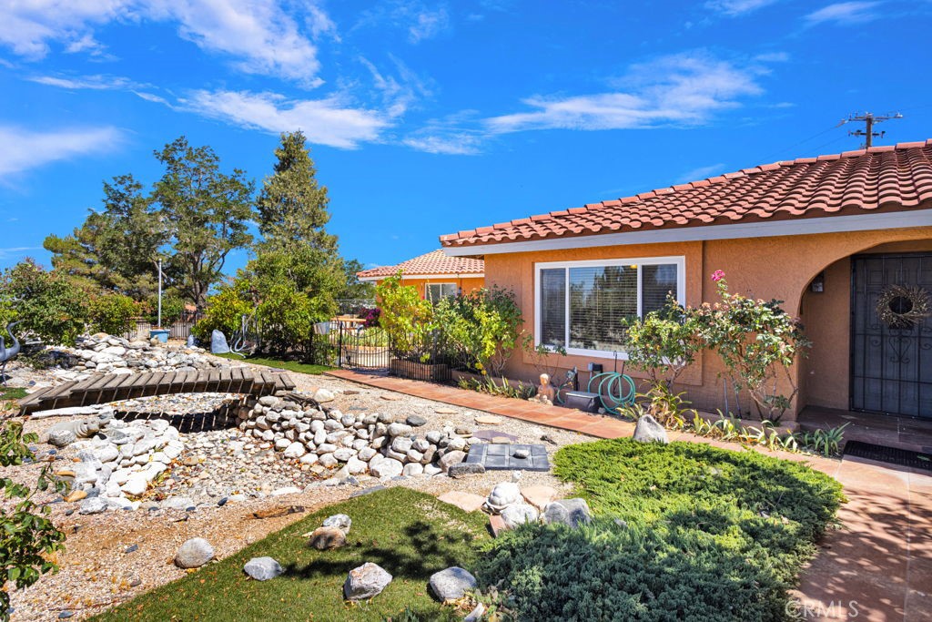 9072 Green Road