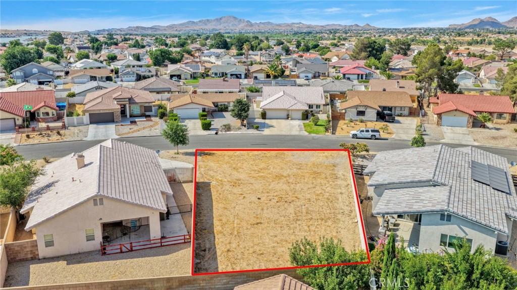 12977 Briarcliff