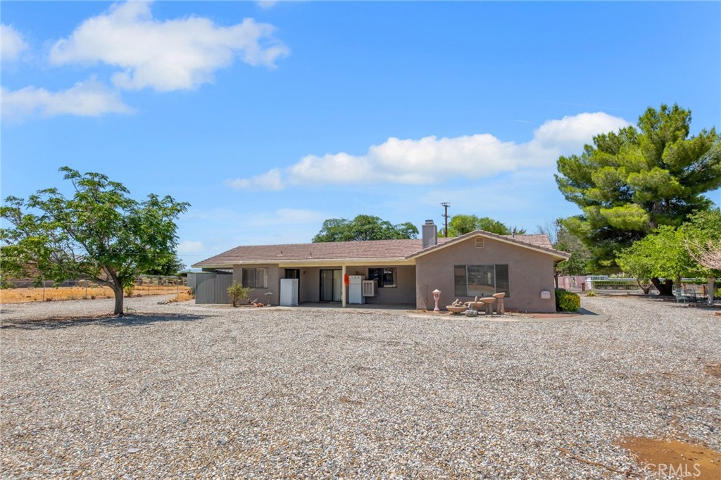 14861 Riverside
