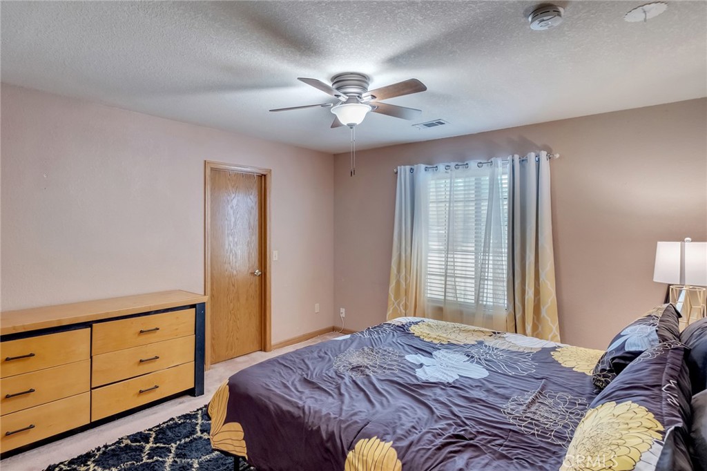 14861 Riverside