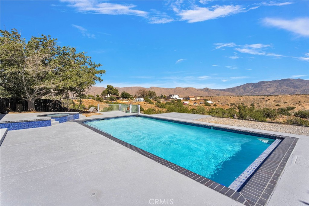 18287 Ranchero Road
