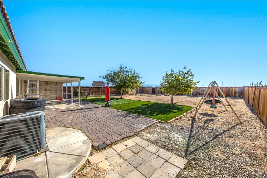 15752 Whitecap Way