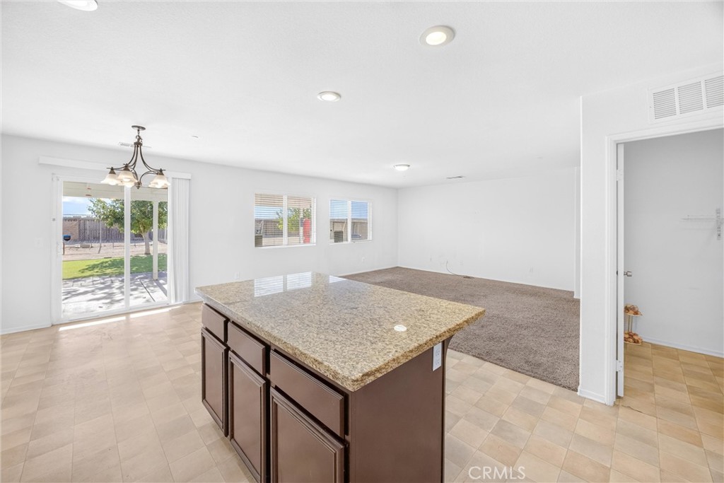 15752 Whitecap Way