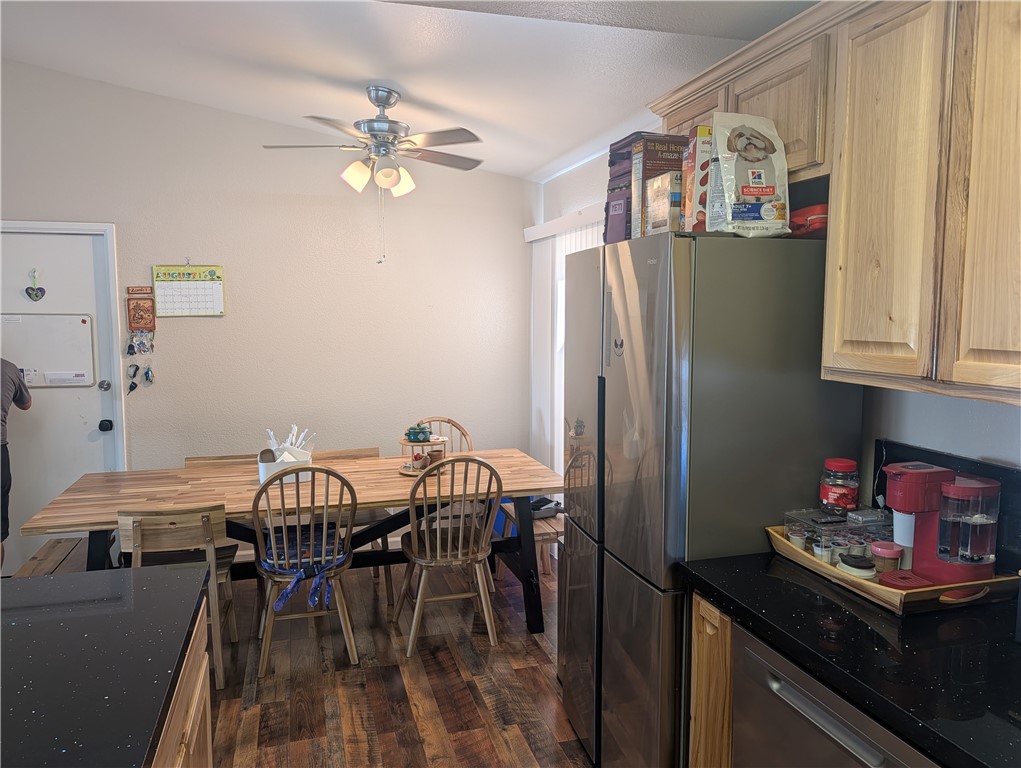 16410 Smoke Tree