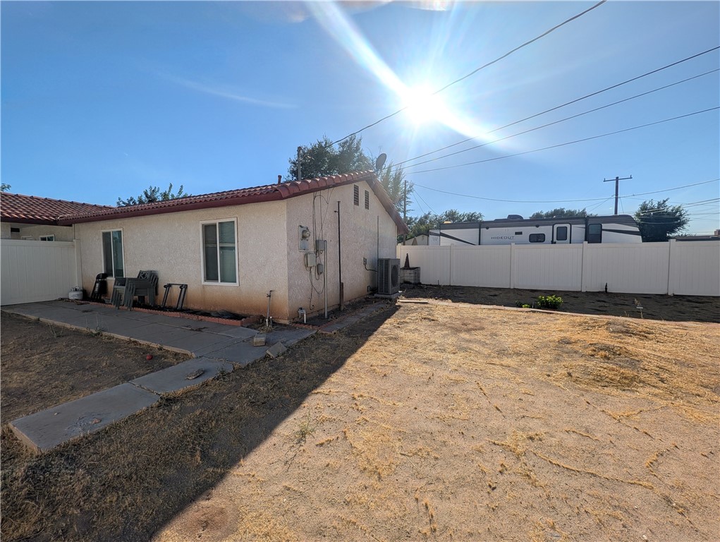 16410 Smoke Tree