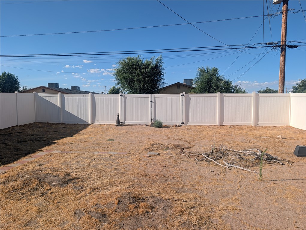 16410 Smoke Tree