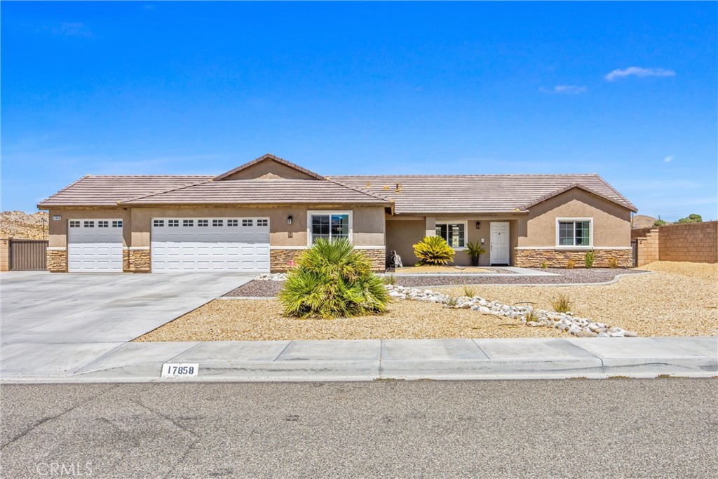 17858 Cabazon