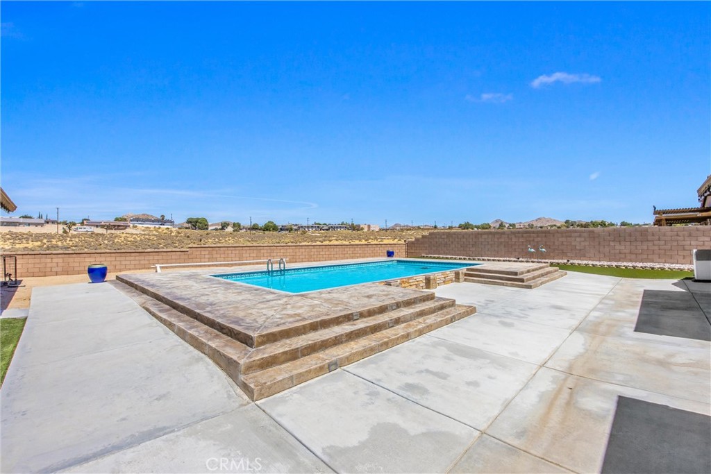 17858 Cabazon