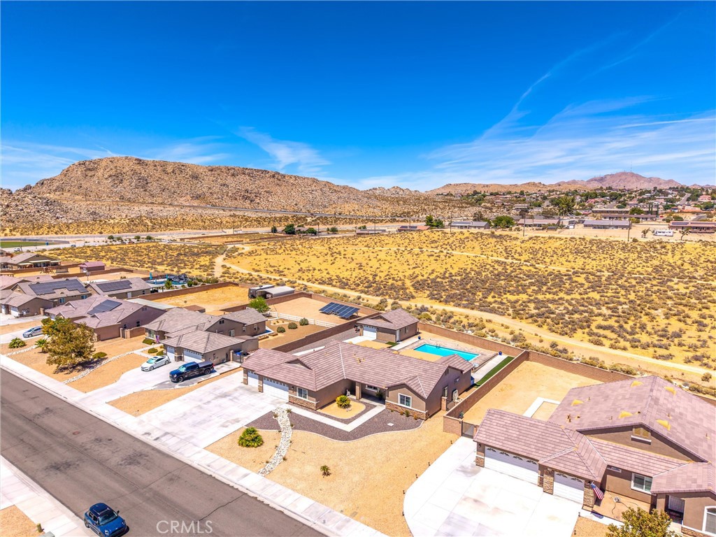 17858 Cabazon
