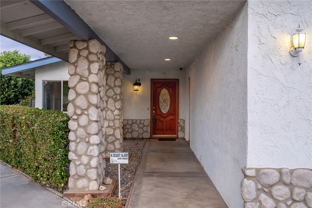 12855 Candlewick Lane