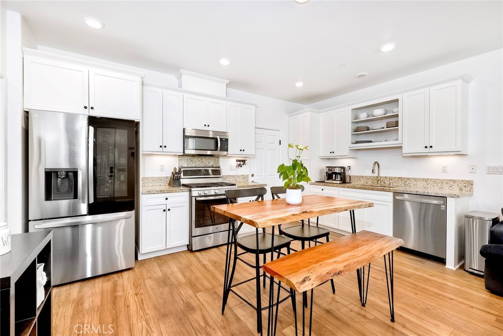 1514 Crown
