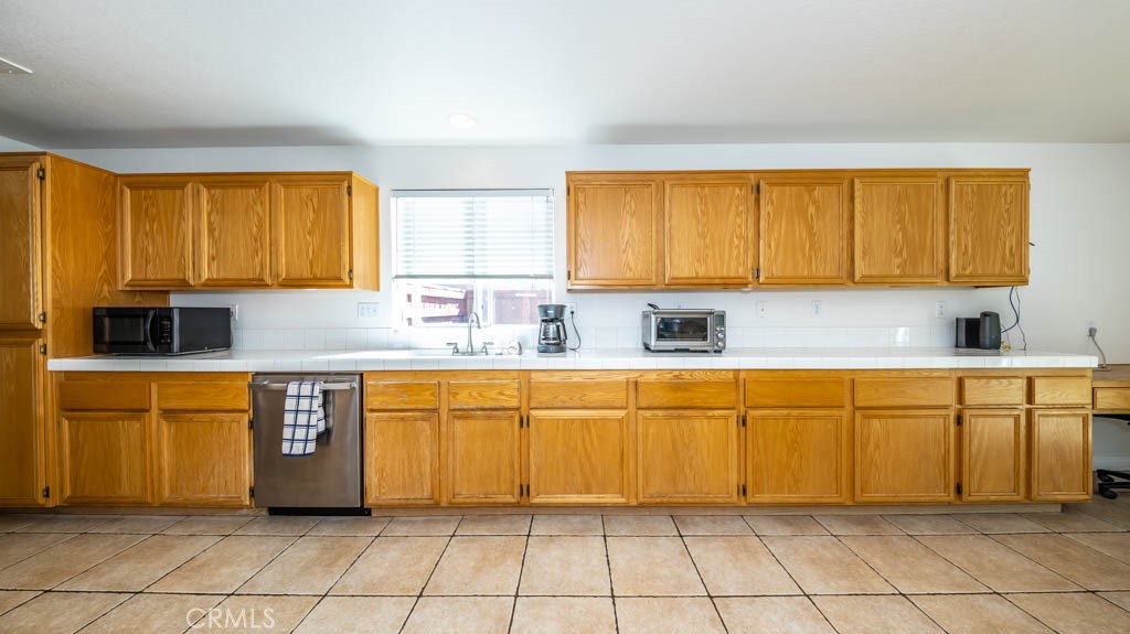 1230 Stephanie Drive