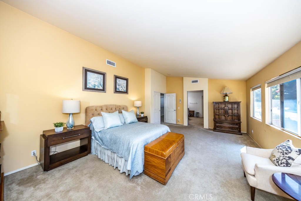 22335 Hayworth Court