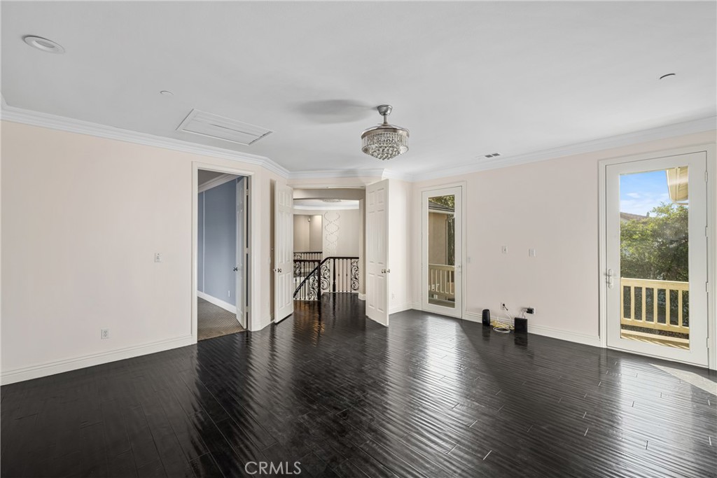 1450 Shire Place