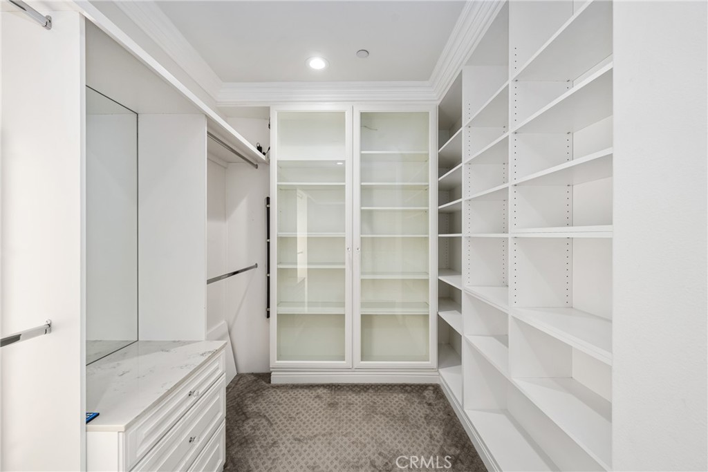 1450 Shire Place