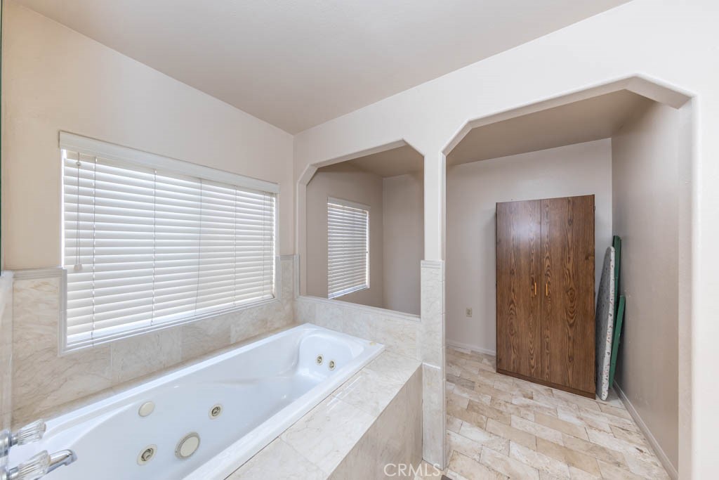 13381 Magnolia Avenue 176