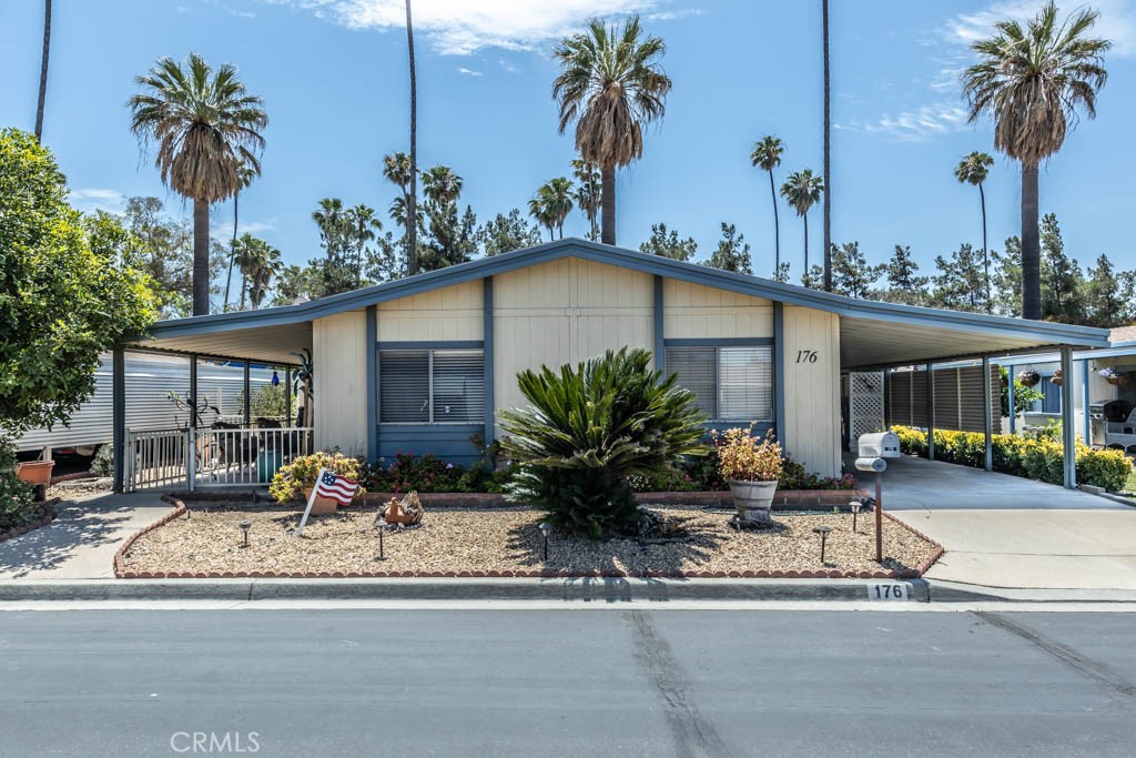 13381 Magnolia Avenue 176