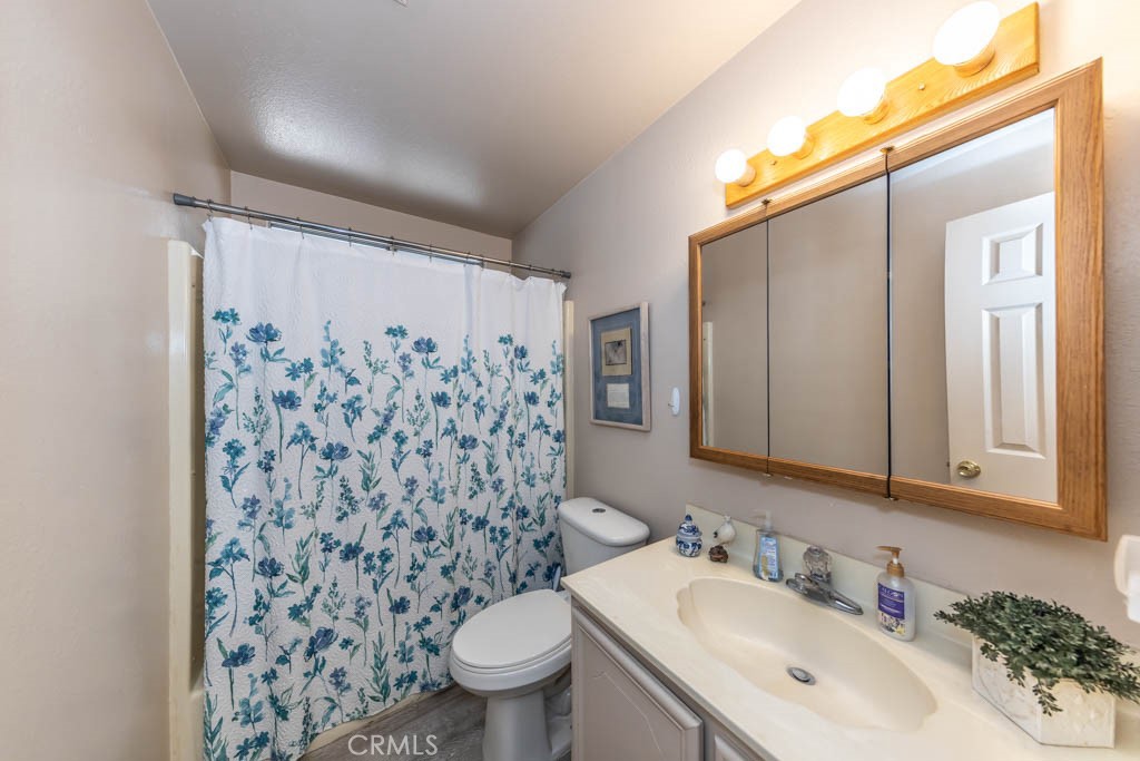 13381 Magnolia Avenue 176