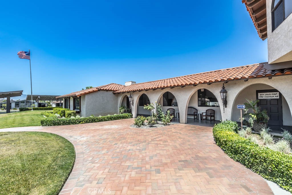 13381 Magnolia Avenue 176