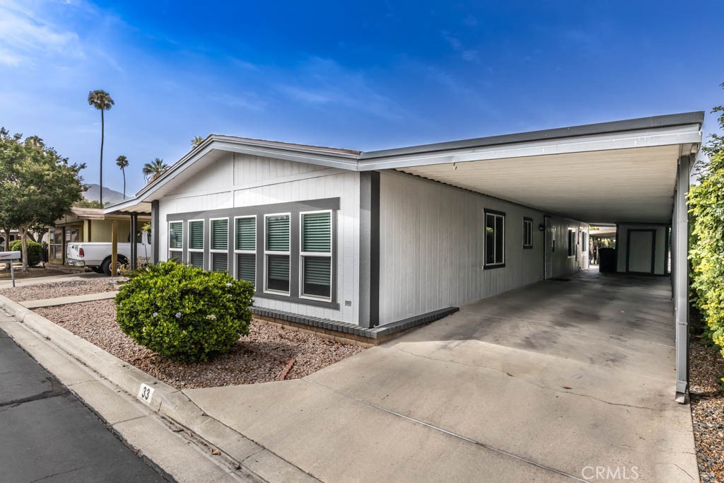 13381 Magnolia Avenue 33