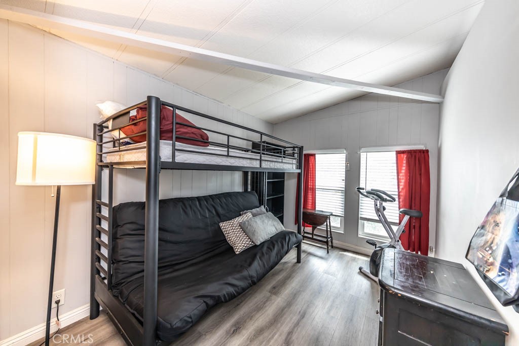 13381 Magnolia Avenue 33
