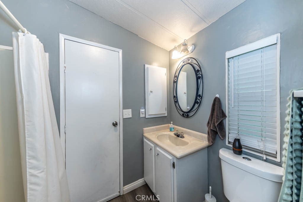 13381 Magnolia Avenue 33