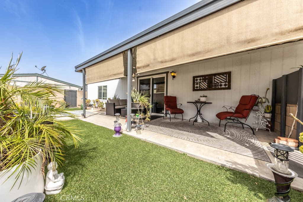 13381 Magnolia Avenue 33