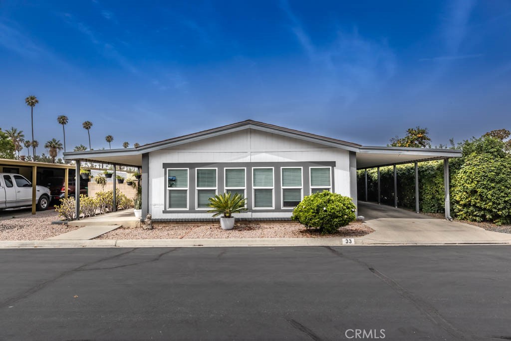 13381 Magnolia Avenue 33