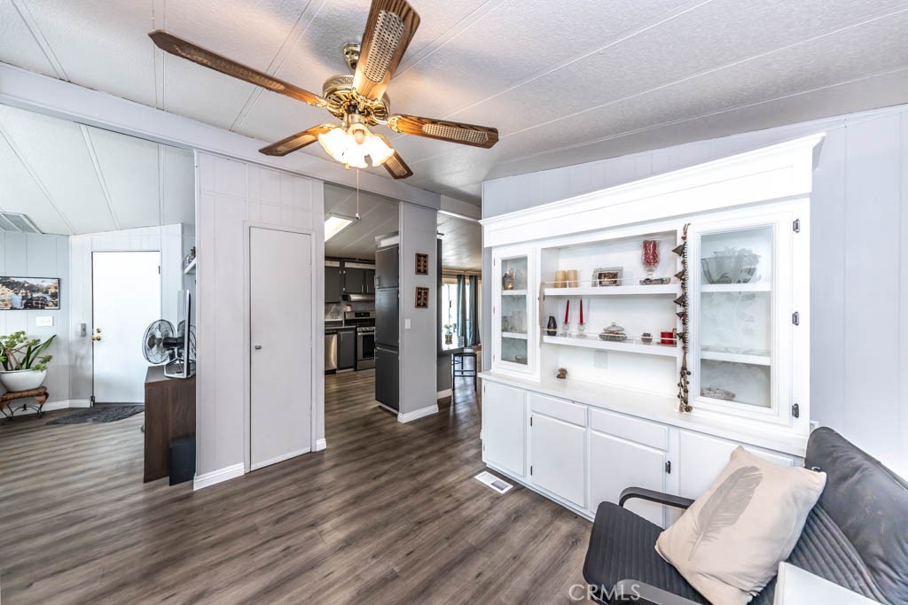 13381 Magnolia Avenue 33