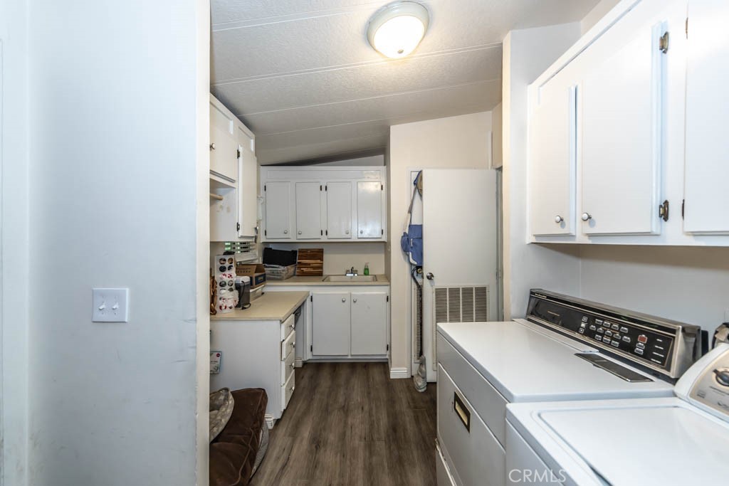 13381 Magnolia Avenue 33