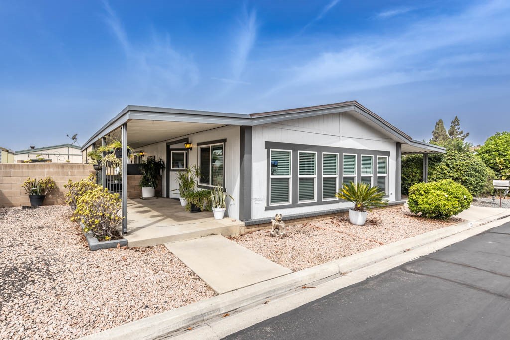 13381 Magnolia Avenue 33